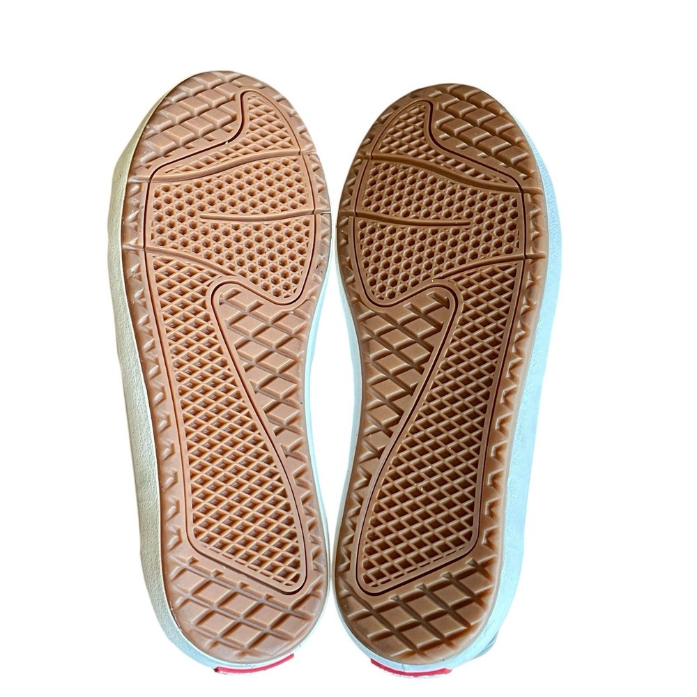 VANS The Lizzie Shoe Suede Canvas Black White Sneaker Unisex Male 5.5 / Female 7 - Picture 14 of 16